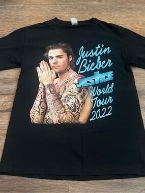 Justin Bieber Justice World Tour 2022 Graphic Tee Women’s Small Black Concert